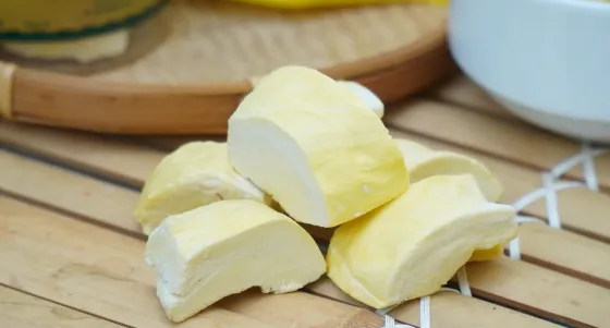 What International Buyers Need to Know When Sourcing Freeze-Dried Durian from Vietnam